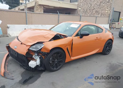 2023 Toyota Gr86 10Th Anniversary Special Edition z USA, uszkodzony, nr VIN JF1ZNBG19P9755789